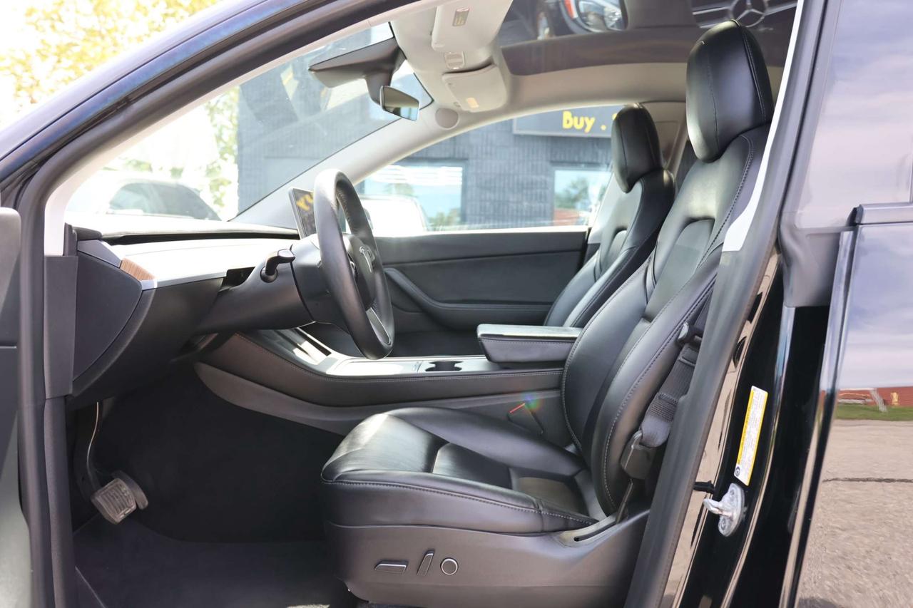 2022 Tesla Model Y LONG RANGE-DUAL MOTOR-AWD-7PASS/AUTOPILOT/DRIVER ASSIST/STANDARD CONNECTIVITY/HEATED SEATS & STEERING/DASHCAM/KEYLESS Photo