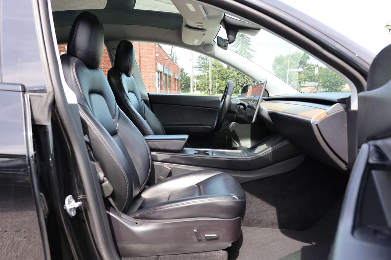 2022 Tesla Model Y LONG RANGE-DUAL MOTOR-AWD-7PASS/AUTOPILOT/DRIVER ASSIST/STANDARD CONNECTIVITY/HEATED SEATS & STEERING/DASHCAM/KEYLESS Photo