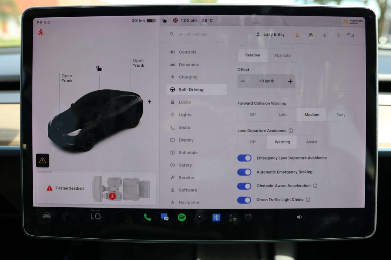 2022 Tesla Model Y LONG RANGE-DUAL MOTOR-AWD-7PASS/AUTOPILOT/DRIVER ASSIST/STANDARD CONNECTIVITY/HEATED SEATS & STEERING/DASHCAM/KEYLESS Photo