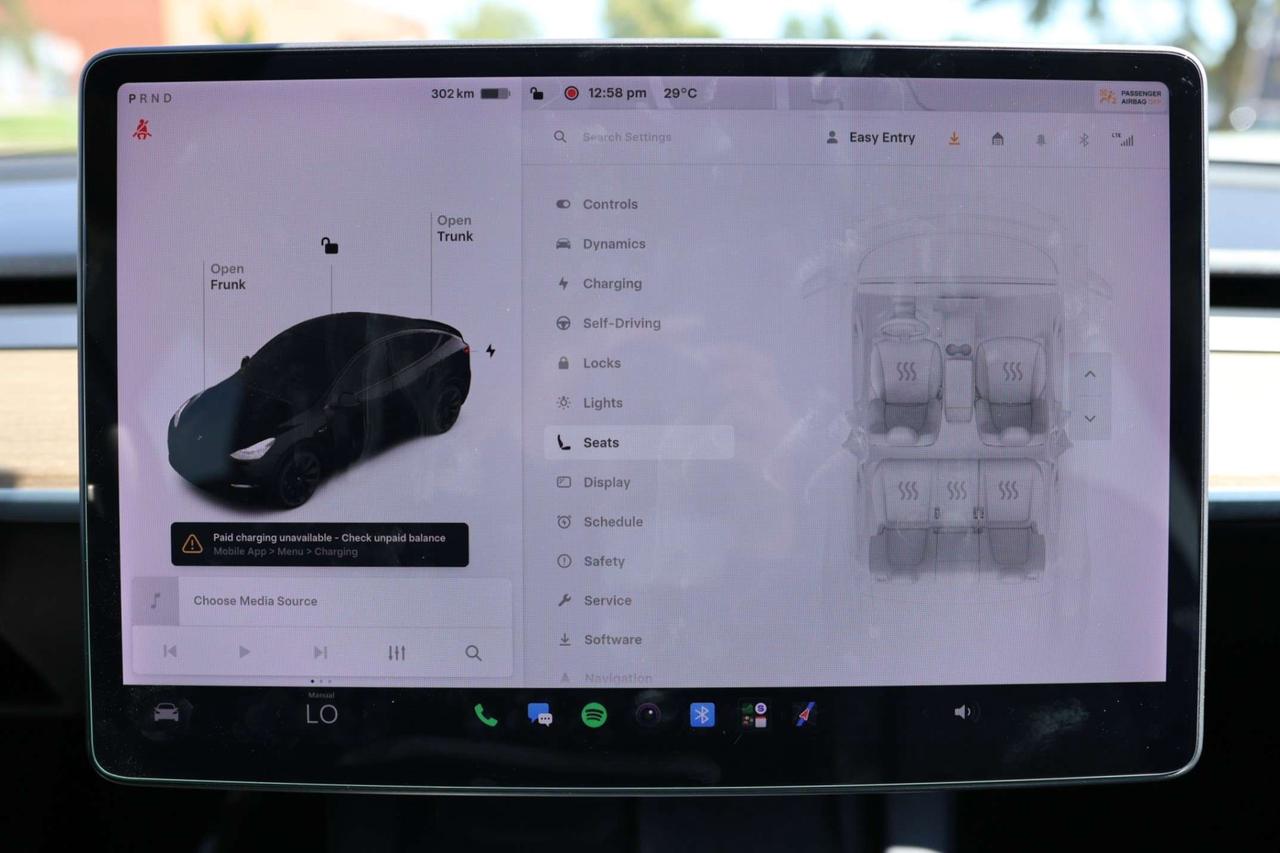 2022 Tesla Model Y LONG RANGE-DUAL MOTOR-AWD-7PASS/AUTOPILOT/DRIVER ASSIST/STANDARD CONNECTIVITY/HEATED SEATS & STEERING/DASHCAM/KEYLESS Photo
