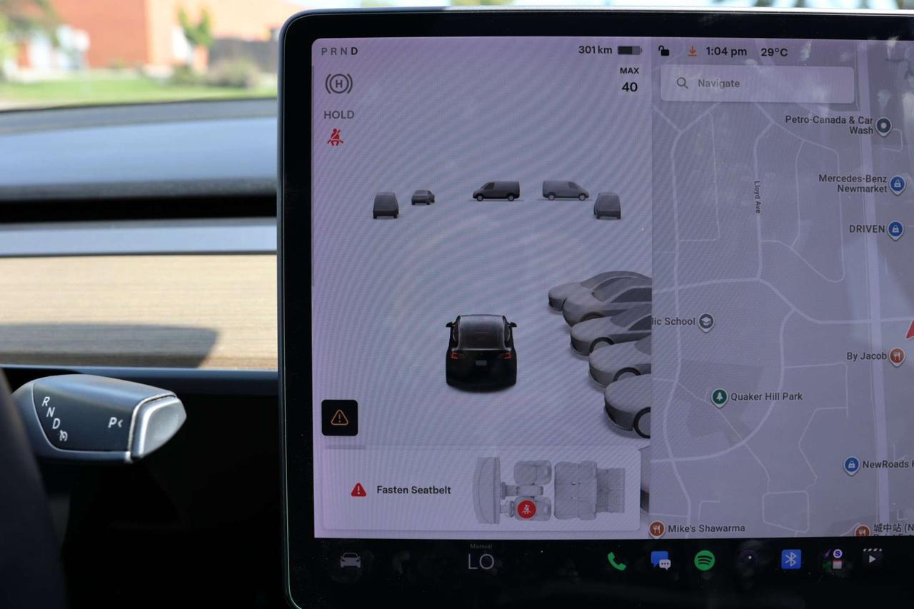 2022 Tesla Model Y LONG RANGE-DUAL MOTOR-AWD-7PASS/AUTOPILOT/DRIVER ASSIST/STANDARD CONNECTIVITY/HEATED SEATS & STEERING/DASHCAM/KEYLESS Photo