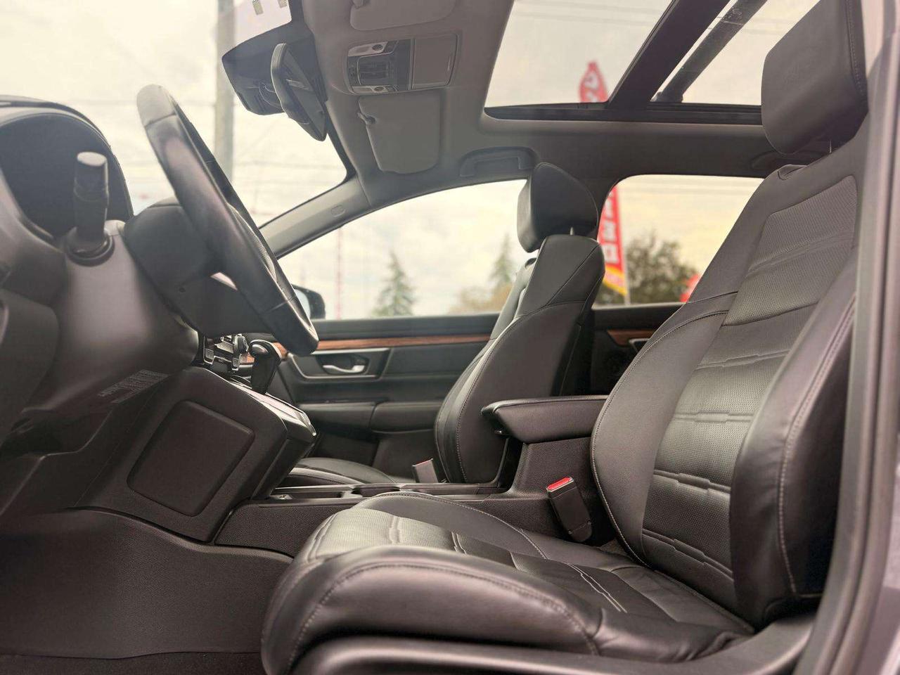 2017 Honda CR-V AWD 5dr Touring Photo