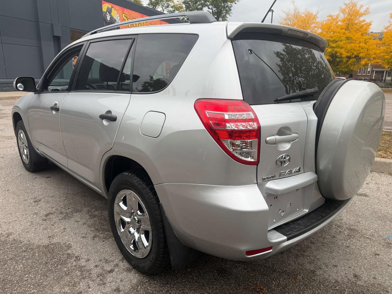 2009 Toyota RAV4 Base !! A/W/D !!! ONLY 160095 KMS !!! CERTIFIED !! Photo2