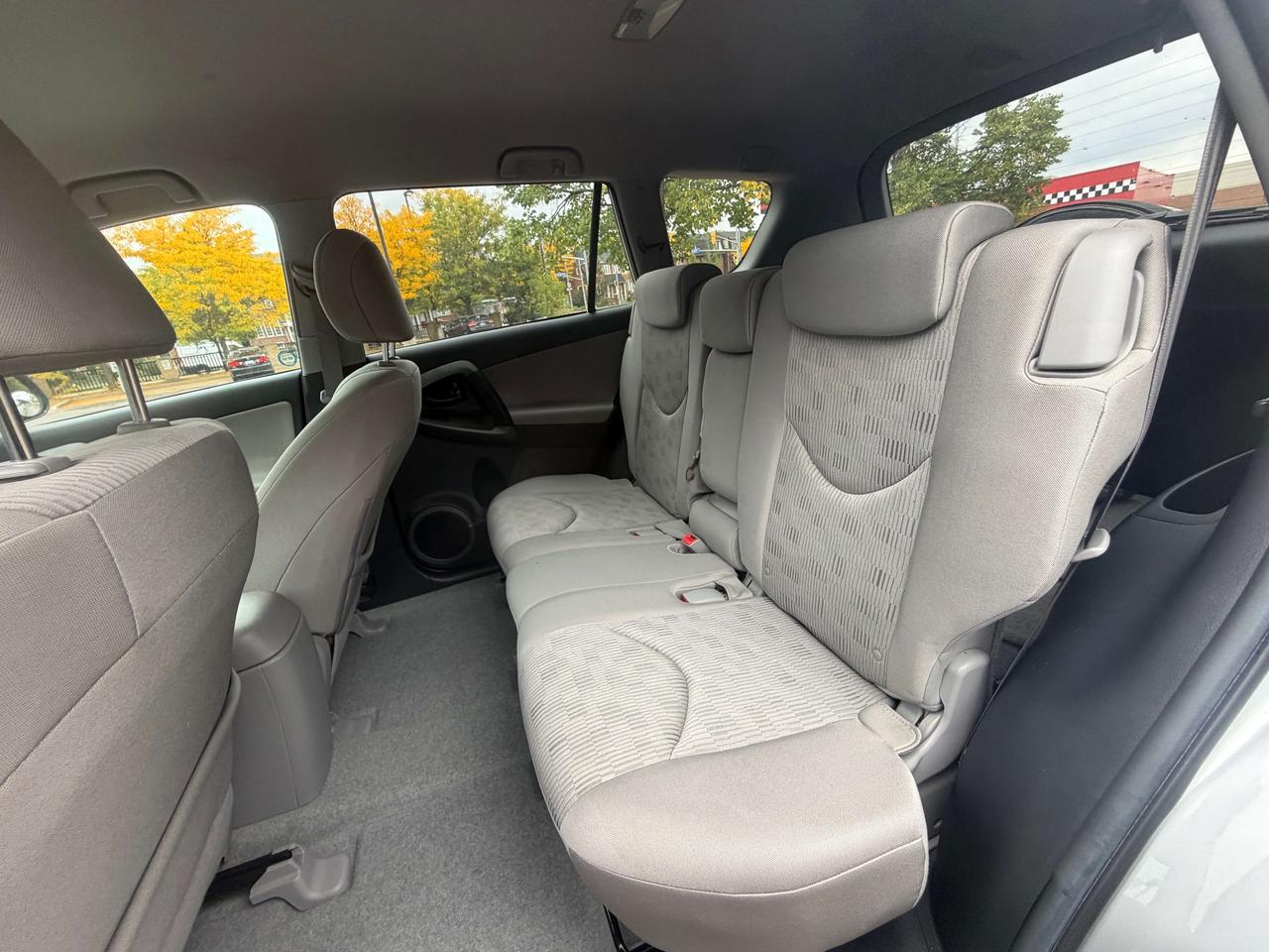 2009 Toyota RAV4 Base !! A/W/D !!! ONLY 160095 KMS !!! CERTIFIED !! Photo