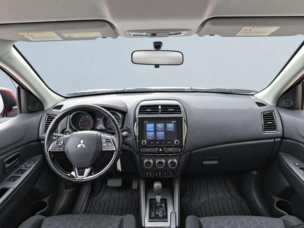 2020 Mitsubishi RVR ES AWD / HEATED SEATS / APPLE CARPLAY / ANDROID AUTO / BACKUP CAM / BLUETOOTH Photo