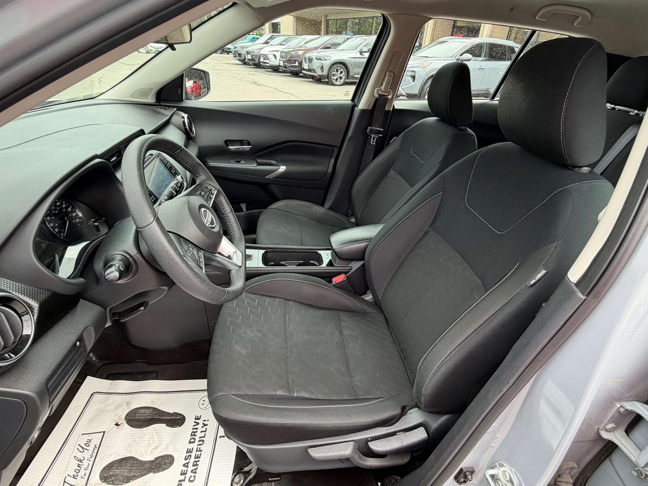 2024 Nissan Kicks SV/HEATED SEATS/BACK UP CAM/CALL PICTON Photo