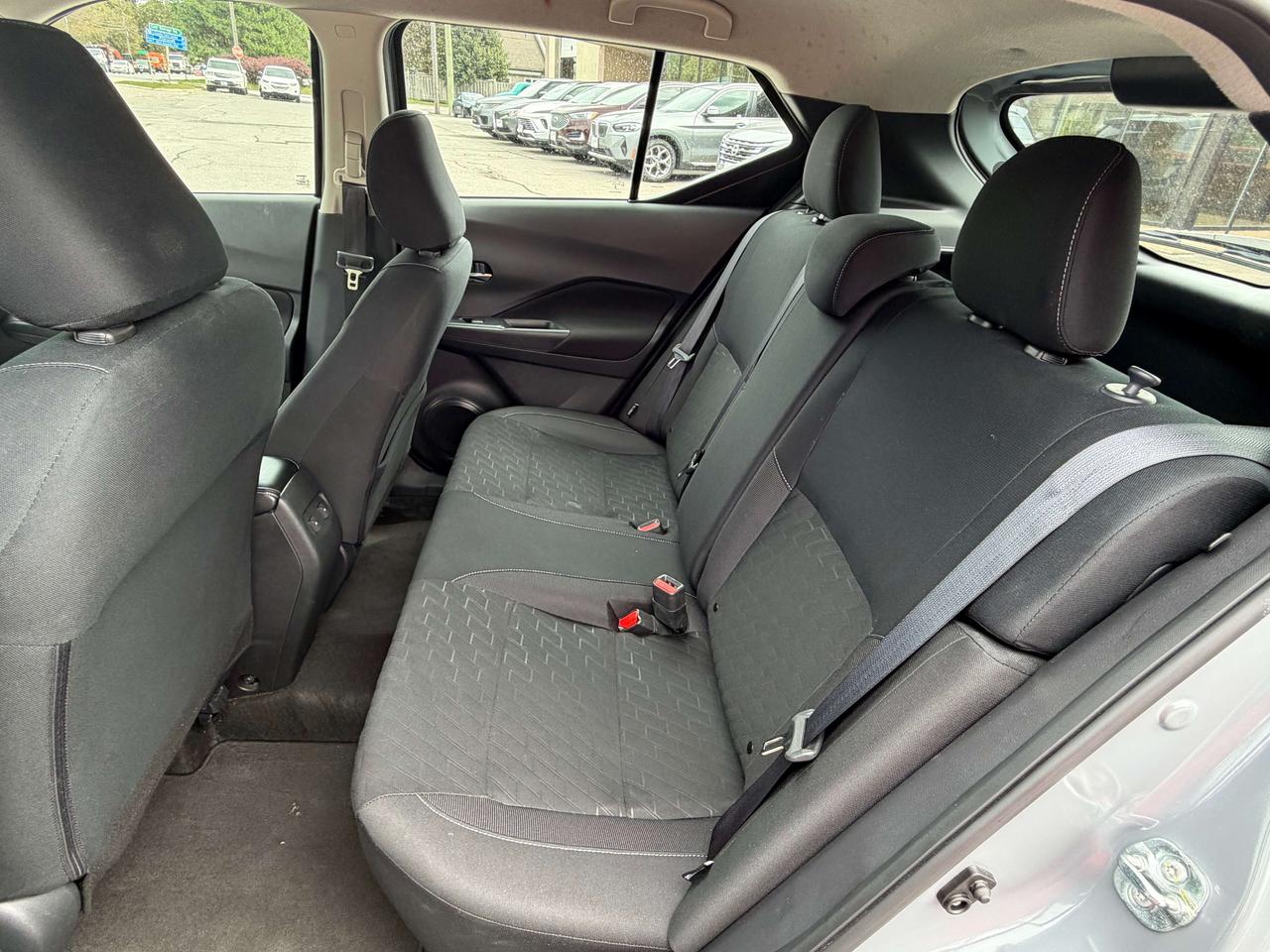 2024 Nissan Kicks SV/HEATED SEATS/BACK UP CAM/CALL PICTON Photo
