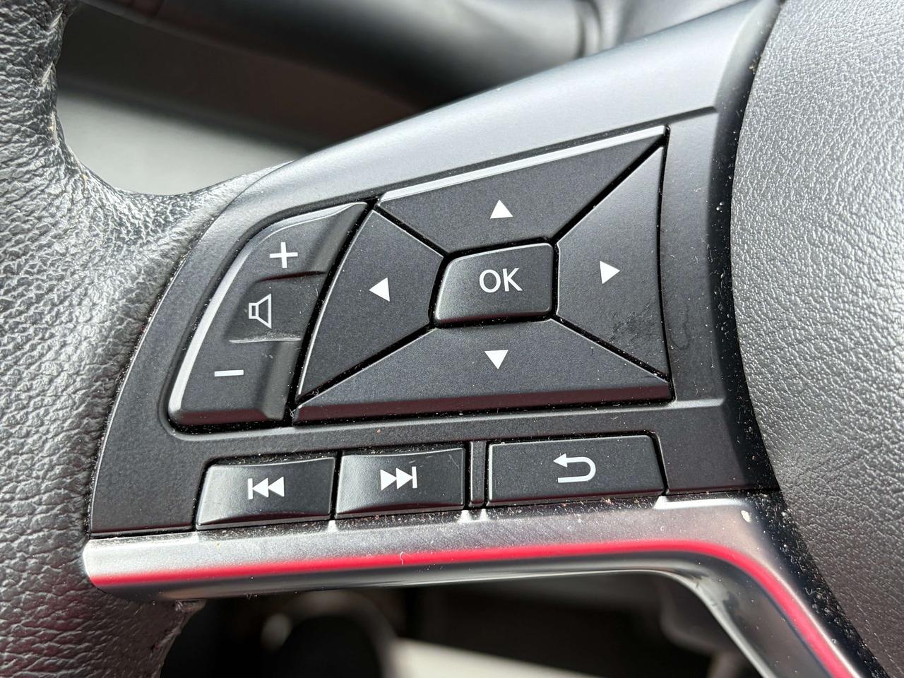 2024 Nissan Kicks SV/HEATED SEATS/BACK UP CAM/CALL PICTON Photo