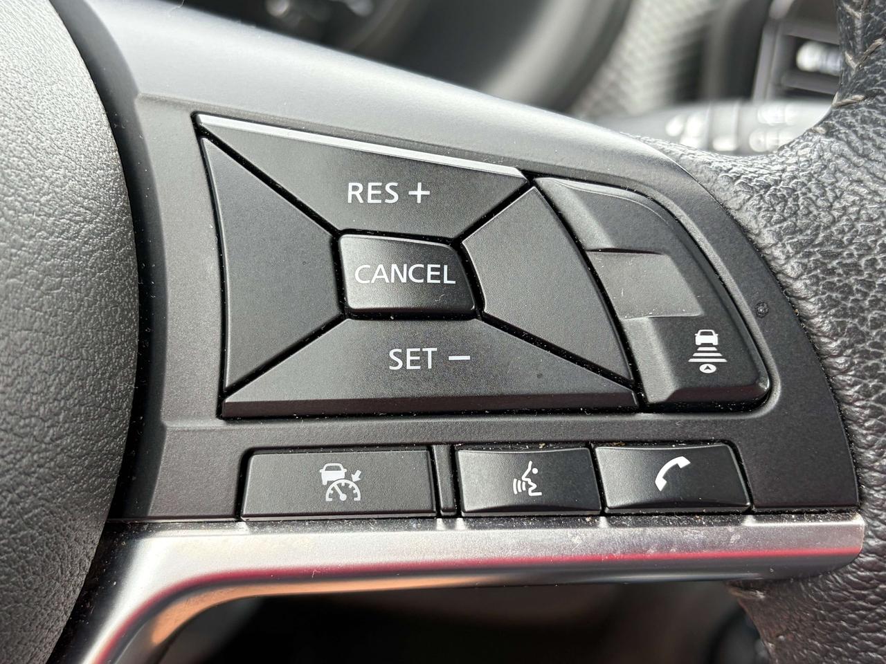 2024 Nissan Kicks SV/HEATED SEATS/BACK UP CAM/CALL PICTON Photo