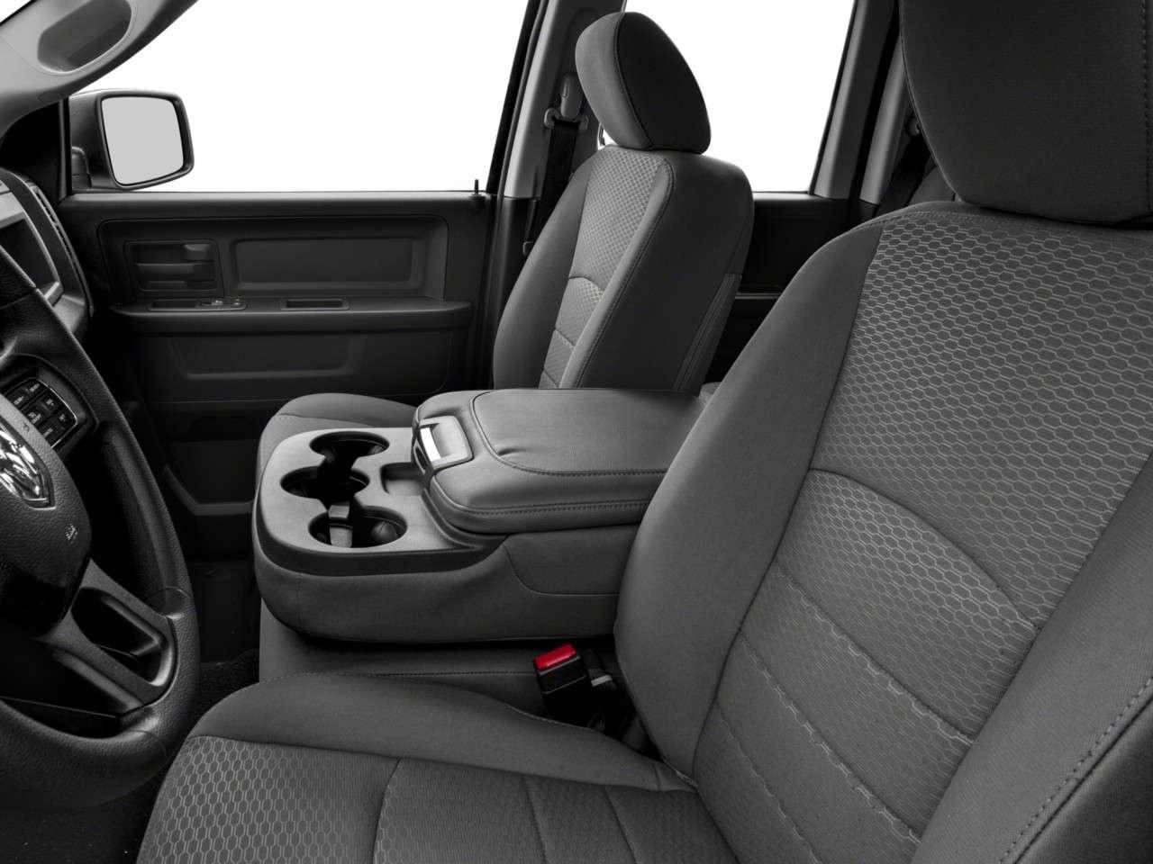 2017 RAM 1500 ST   4X4   5.7 HEMI   TOW Photo