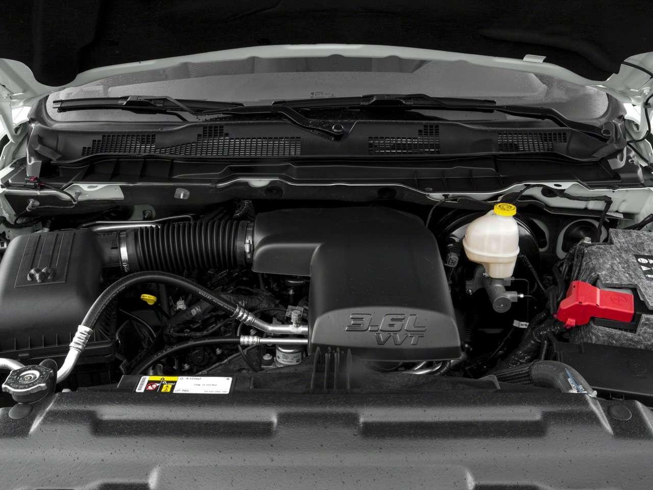 2017 RAM 1500 ST   4X4   5.7 HEMI   TOW Photo