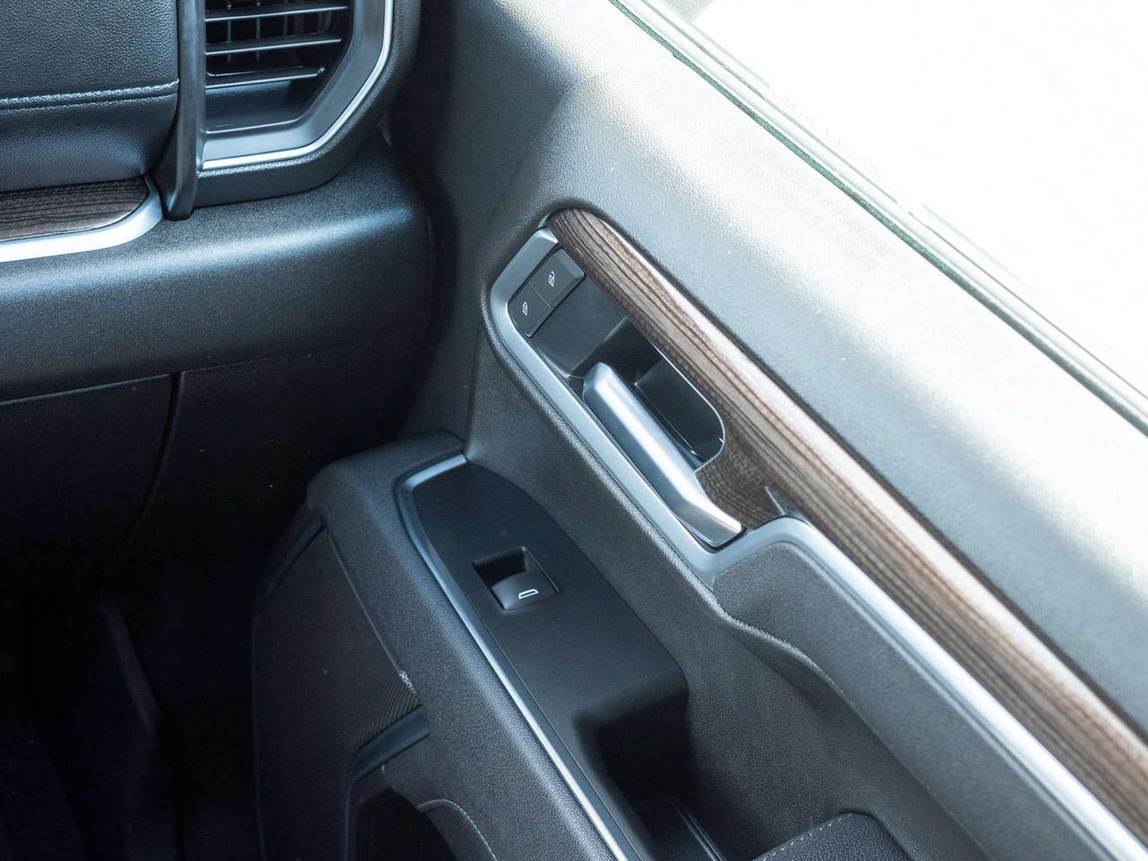 2025 Chevrolet Silverado 1500 RST - Turbocharged Engine   Navigation System Photo