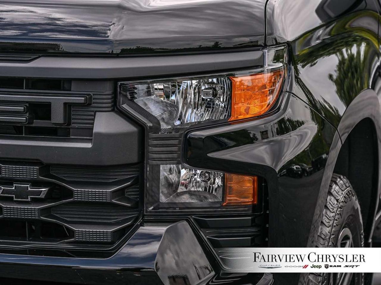 2026 Chevrolet Silverado 1500 Crew Cab Short Box 4-Wheel Drive Custom BLACKOUT PKG   REMOTE START   TOW PKG   ALL TERAIN TIRES   CARPLAY Photo