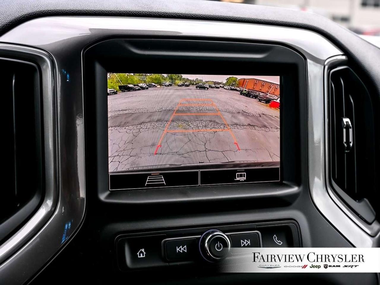 2026 Chevrolet Silverado 1500 Crew Cab Short Box 4-Wheel Drive Custom BLACKOUT PKG   REMOTE START   TOW PKG   ALL TERAIN TIRES   CARPLAY Photo