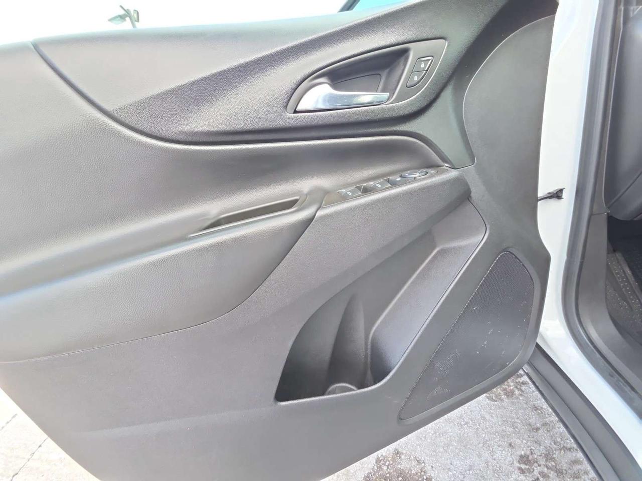 2022 Chevrolet Equinox LT w/1LT * NO ACCIDENTS / 1 OWNER / LOW KM / CARPLAY / CAMERA Photo