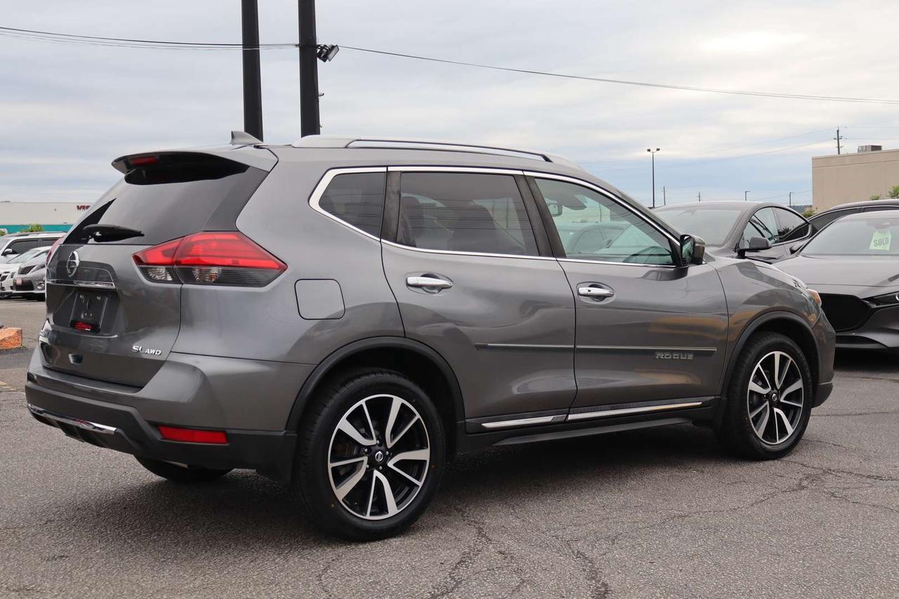 2017 Nissan Rogue SL AWD   ACCIDENT FREE   SAFETY CERTIFICATION INCLUDED Photo