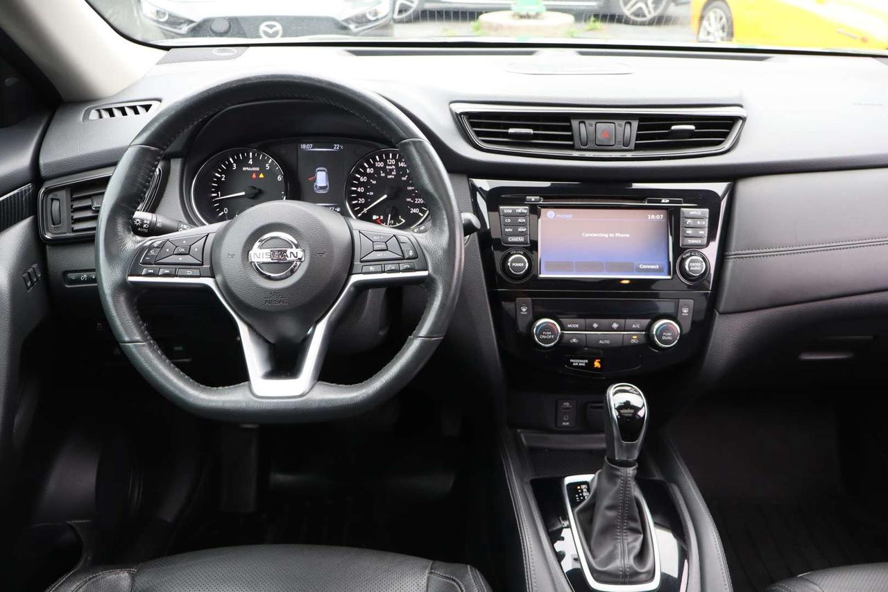 2017 Nissan Rogue SL AWD   ACCIDENT FREE   SAFETY CERTIFICATION INCLUDED Photo