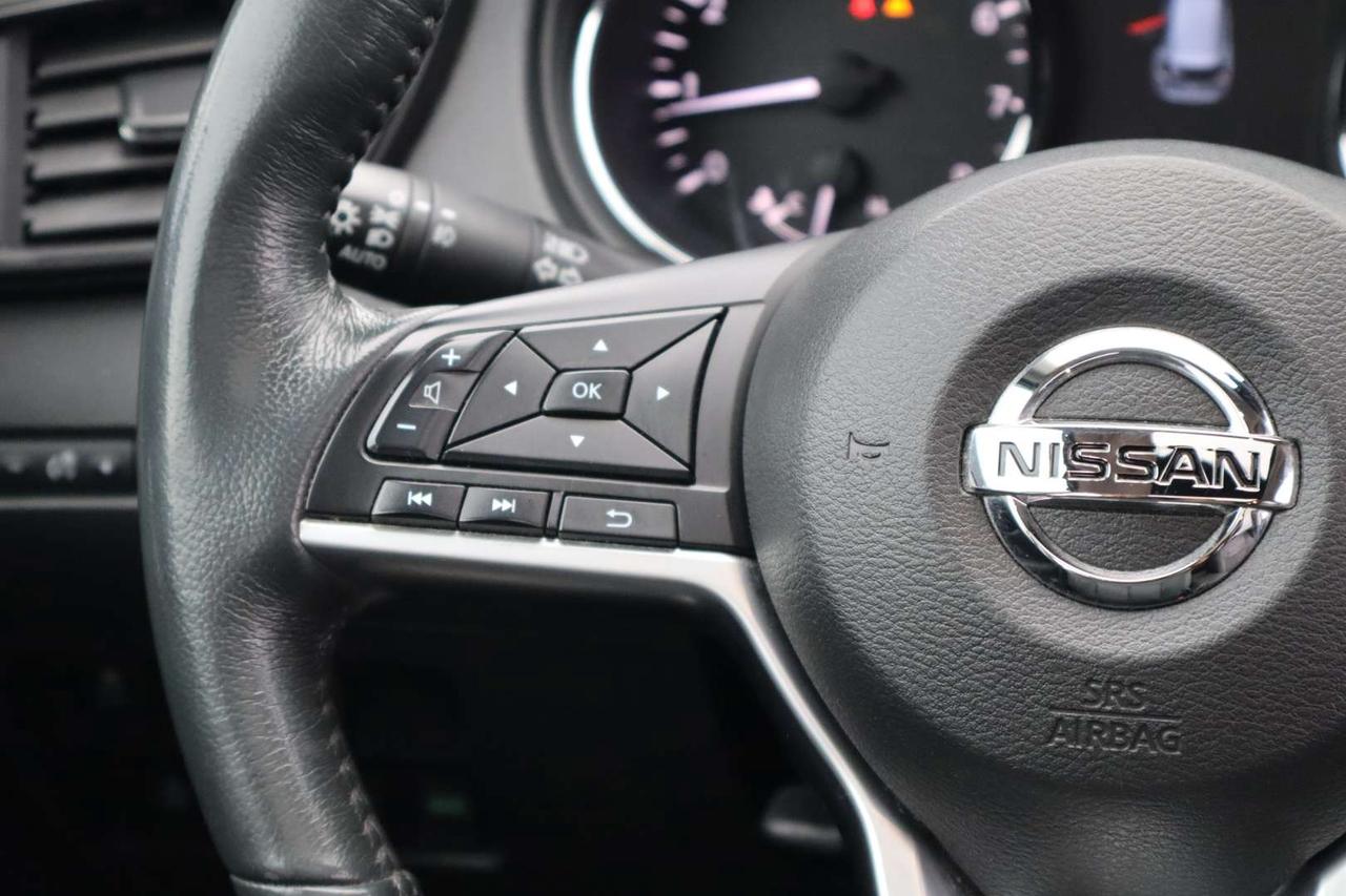 2017 Nissan Rogue SL AWD   ACCIDENT FREE   SAFETY CERTIFICATION INCLUDED Photo