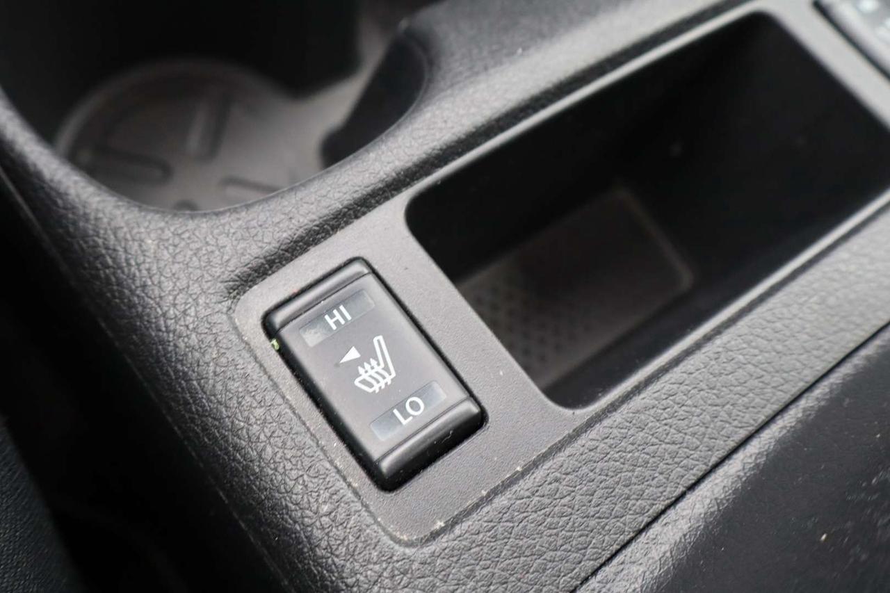 2017 Nissan Rogue SL AWD   ACCIDENT FREE   SAFETY CERTIFICATION INCLUDED Photo