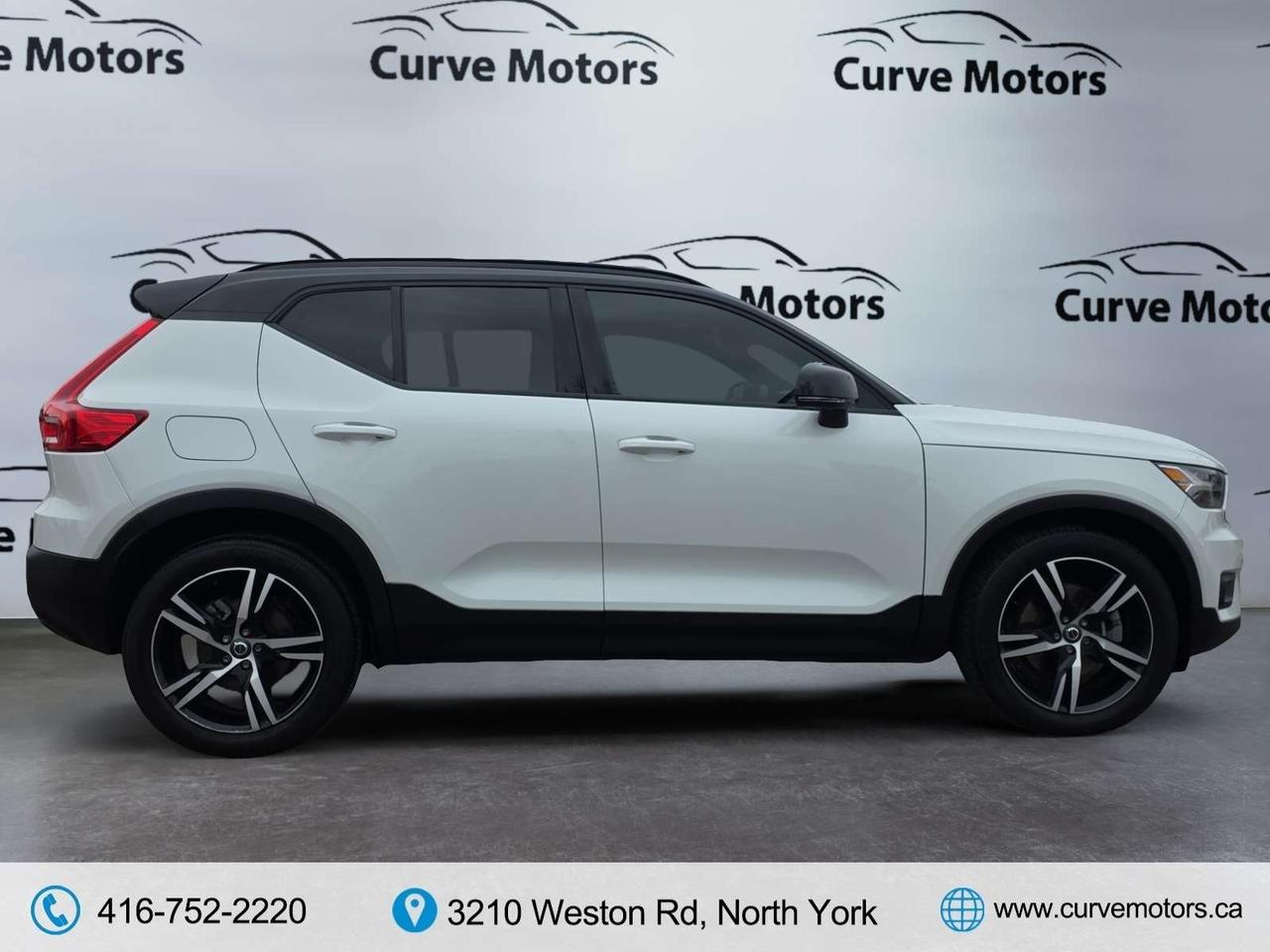 2022 Volvo XC40 T5 AWD R-Design * 1 OWNER / CARPLAY / PANORAMIC ROOF / CAMERA Photo