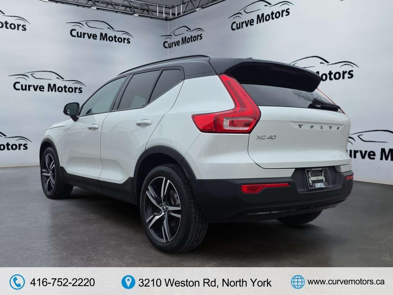 2022 Volvo XC40 T5 AWD R-Design * 1 OWNER / CARPLAY / PANORAMIC ROOF / CAMERA Photo