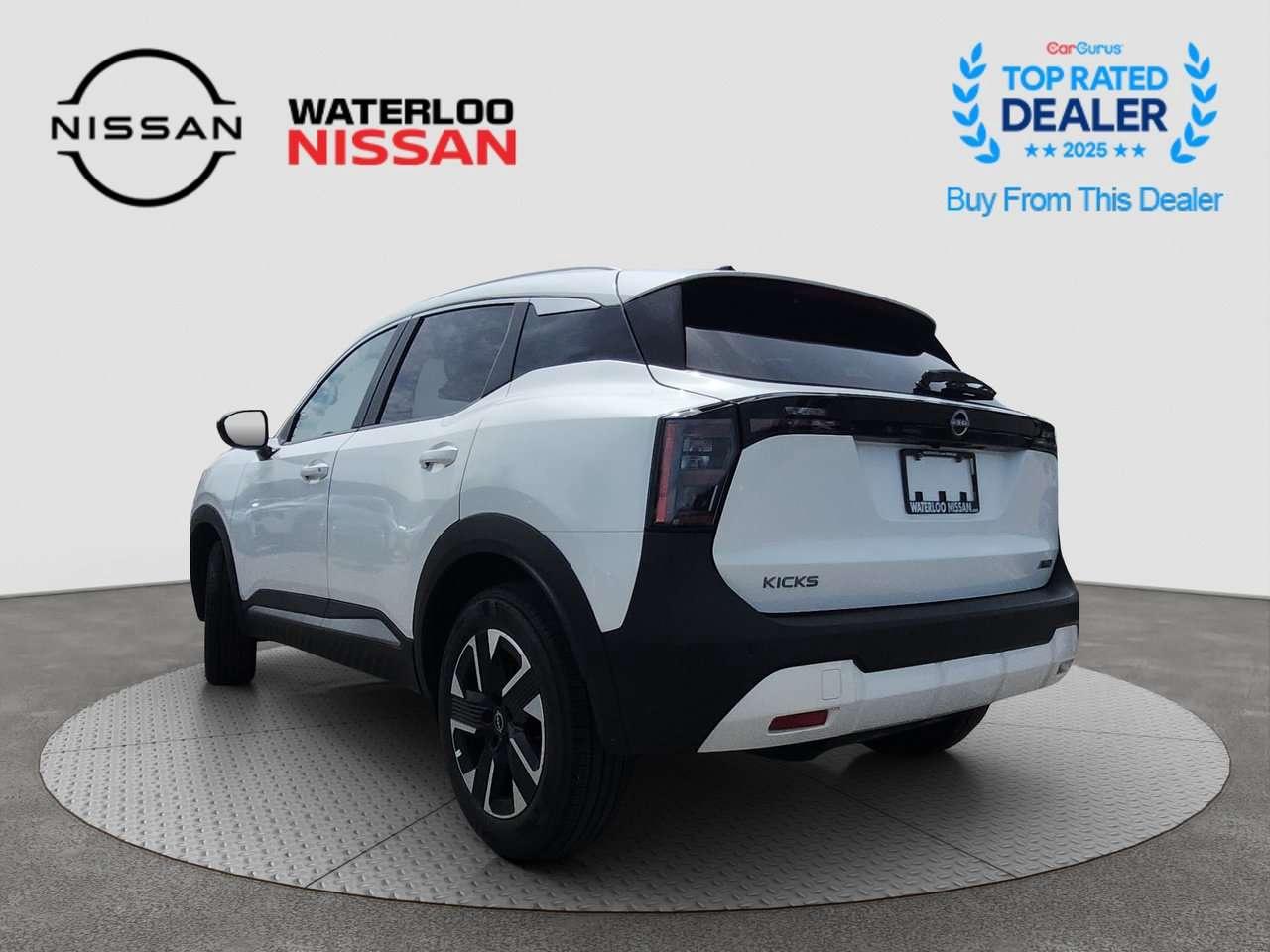 2026 Nissan Kicks SV Premium AWD DEMO SALE Photo2
