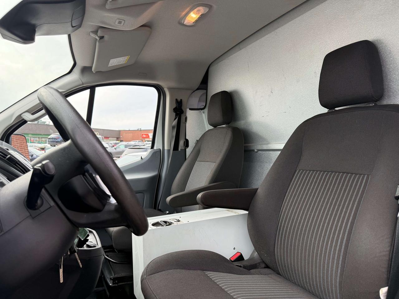 2019 Ford Transit Low Roof l T150 l RWD l 130" l Reverse Cam l V6 l Photo