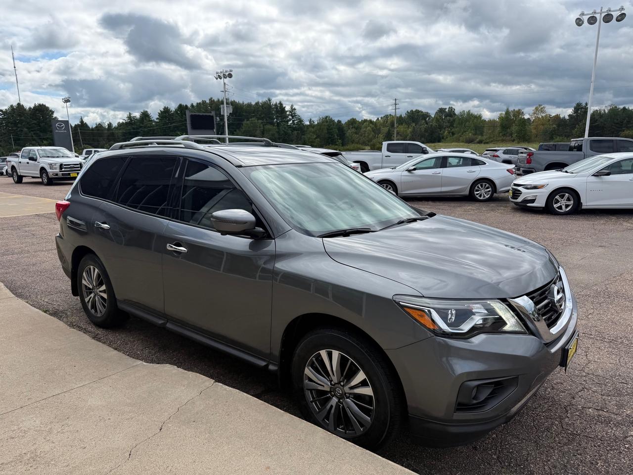 2019 Nissan Pathfinder SL Premium (CVT) 4dr 4x4 Photo