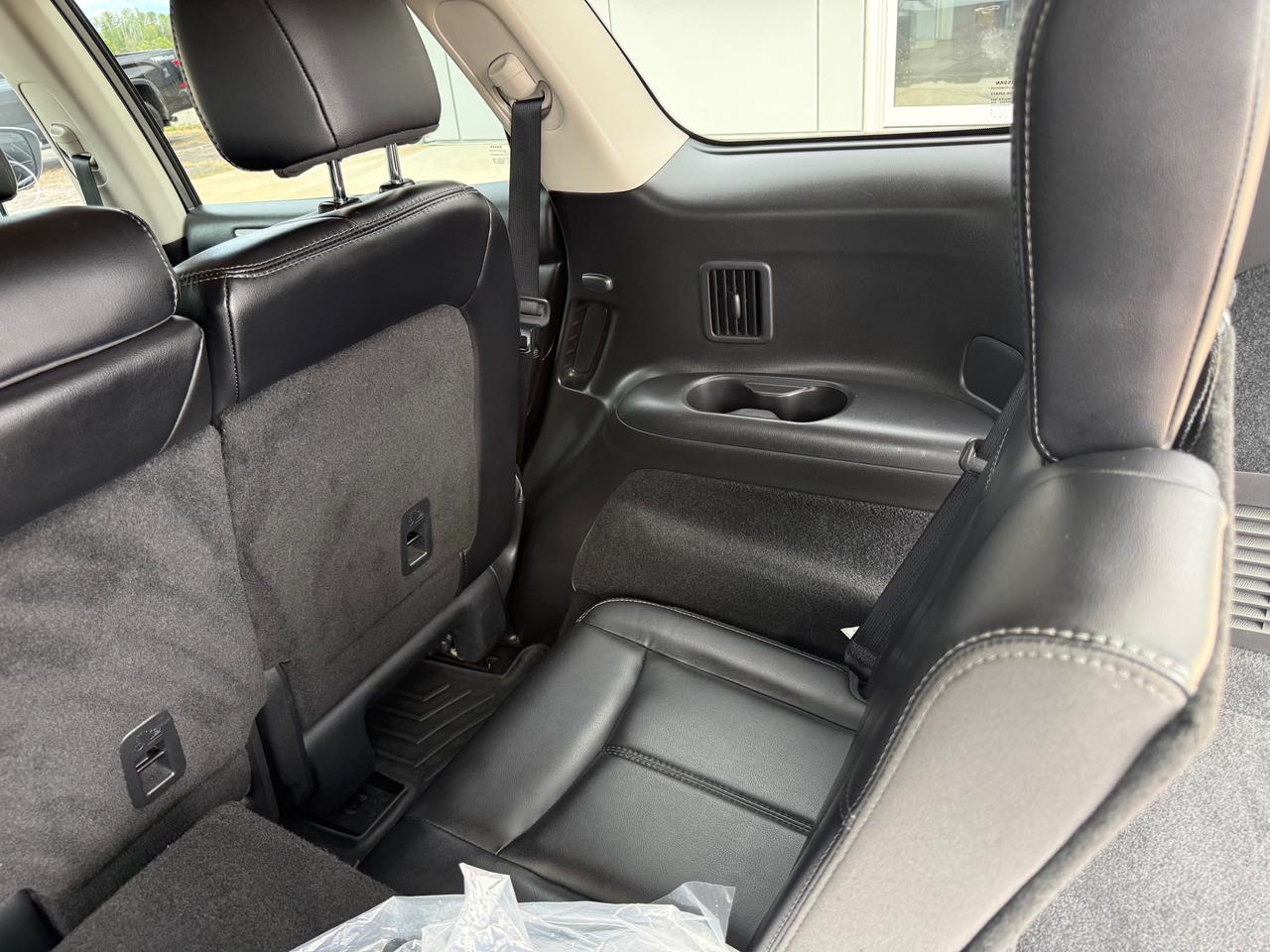 2019 Nissan Pathfinder SL Premium (CVT) 4dr 4x4 Photo