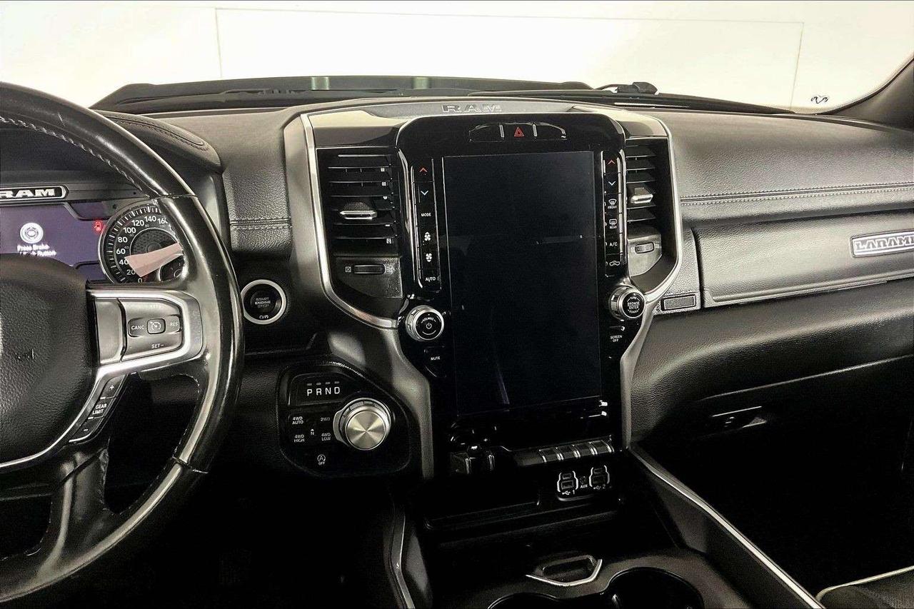 2022 RAM 1500 Laramie 4x4 Crew Cab 5'7 Box Photo