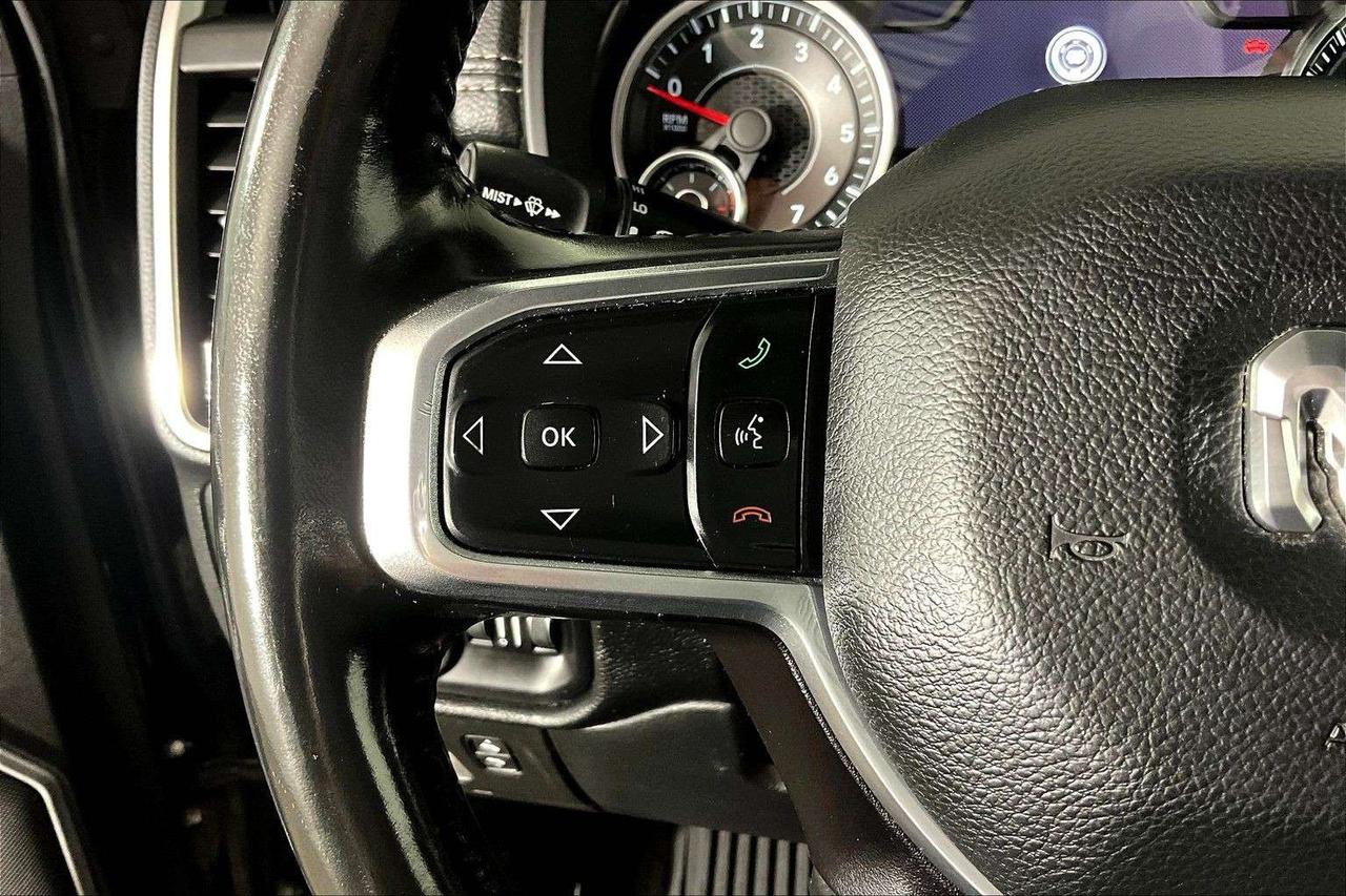 2022 RAM 1500 Laramie 4x4 Crew Cab 5'7 Box Photo