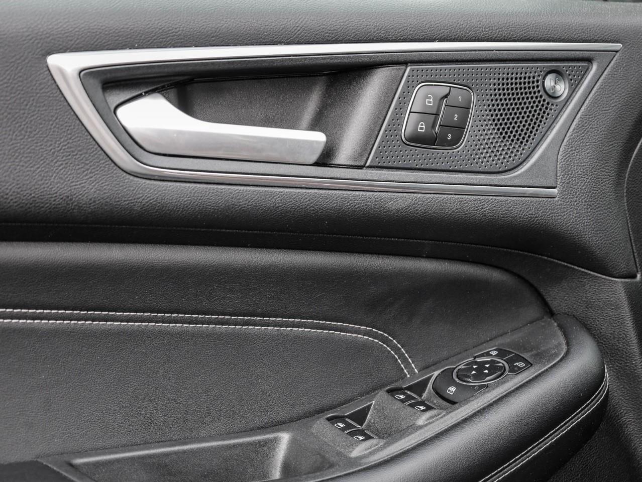 2024 Ford Edge TITANIUM 4DR ALL-WHEEL DRIVE Photo