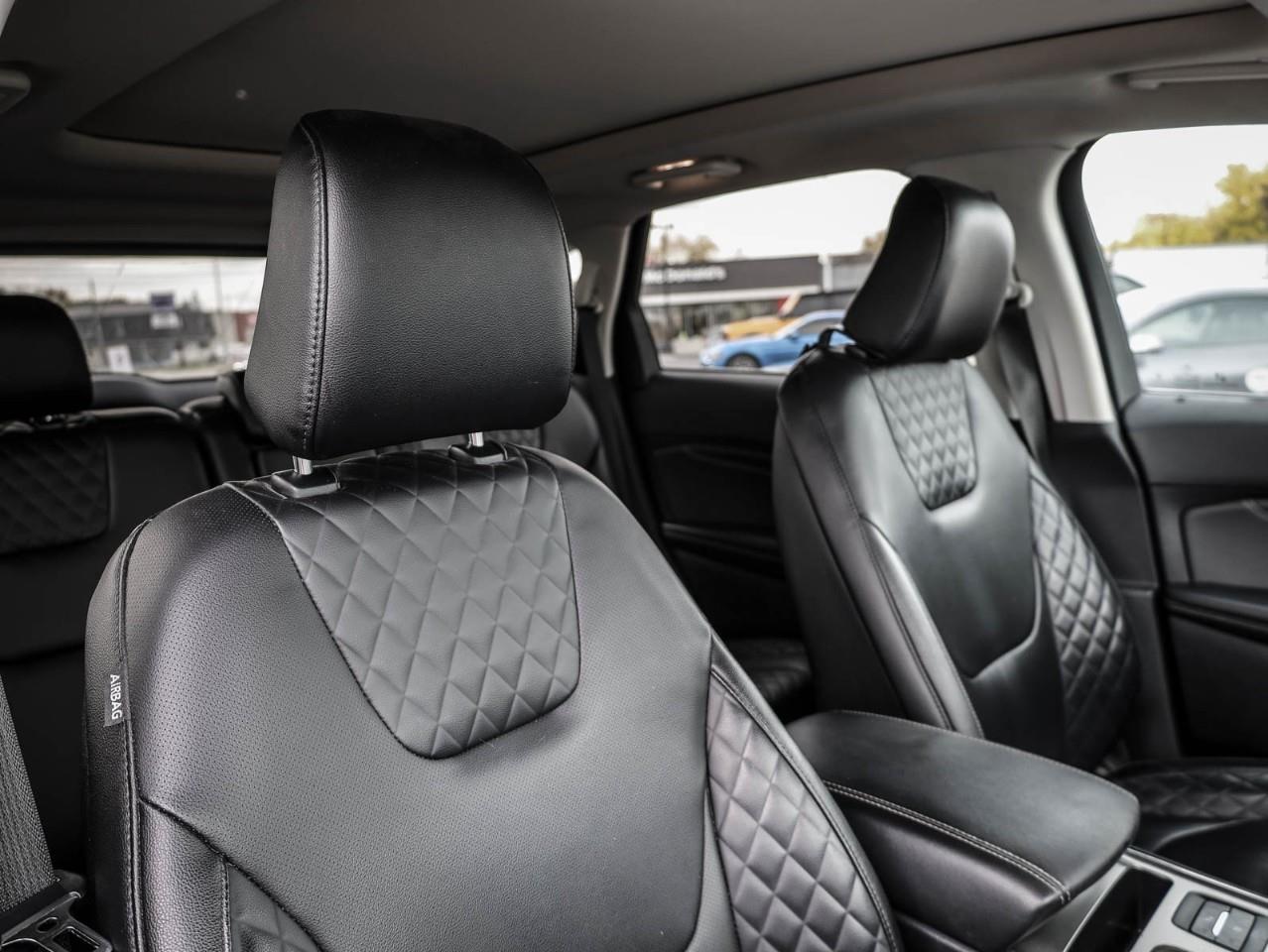 2024 Ford Edge TITANIUM 4DR ALL-WHEEL DRIVE Photo