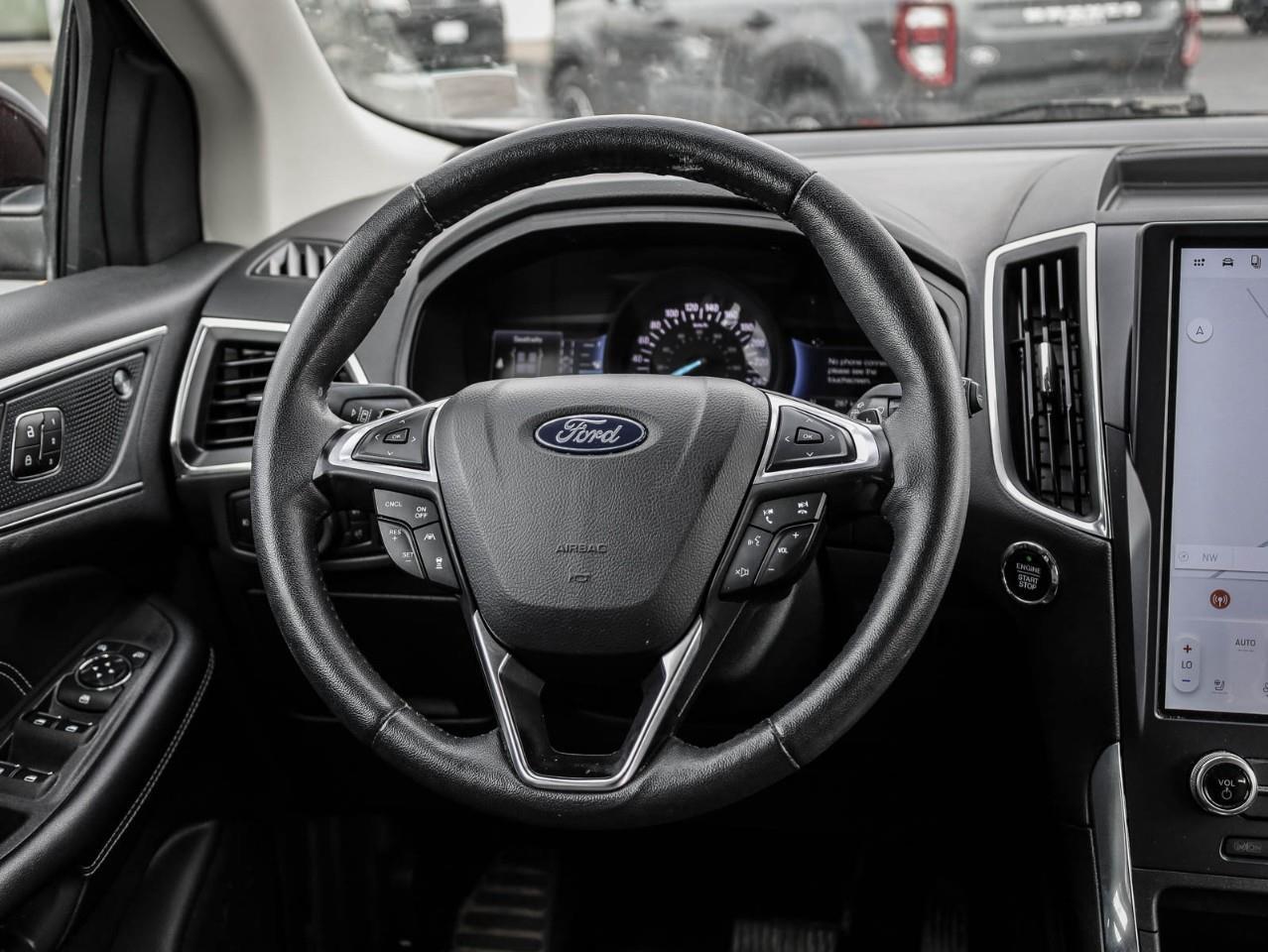 2024 Ford Edge TITANIUM 4DR ALL-WHEEL DRIVE Photo