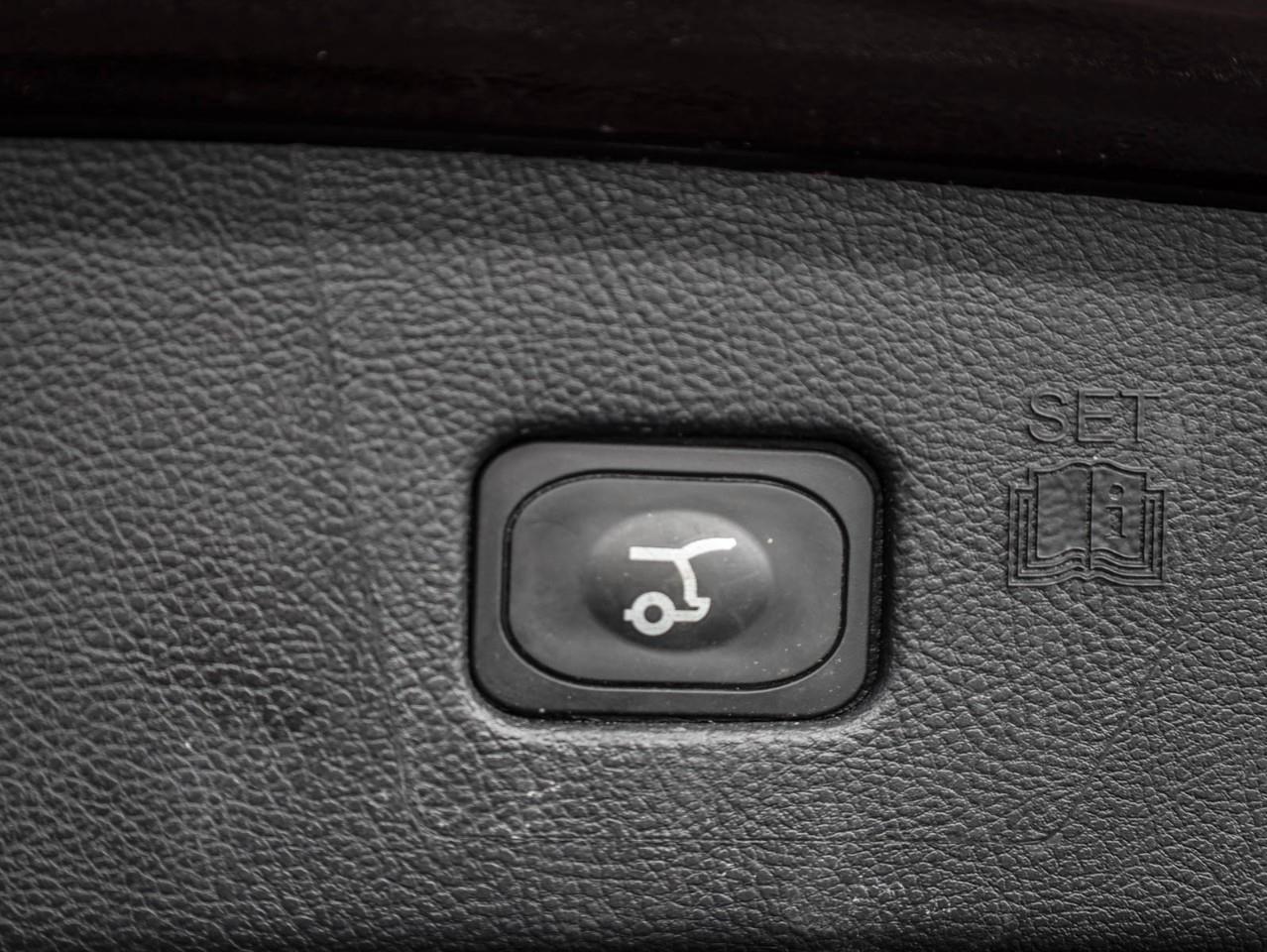 2024 Ford Edge TITANIUM 4DR ALL-WHEEL DRIVE Photo