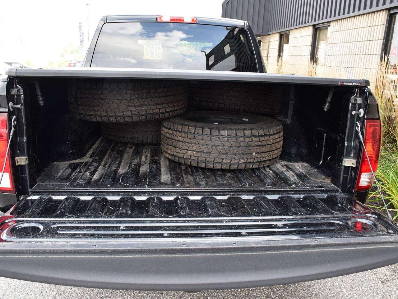 2017 RAM 1500 ST Crew Cab 4x4 ~HEMI ~Trailer Tow ~Alloy Wheels Photo