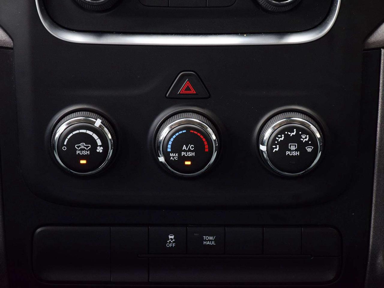 2017 RAM 1500 ST Crew Cab 4x4 ~HEMI ~Trailer Tow ~Alloy Wheels Photo