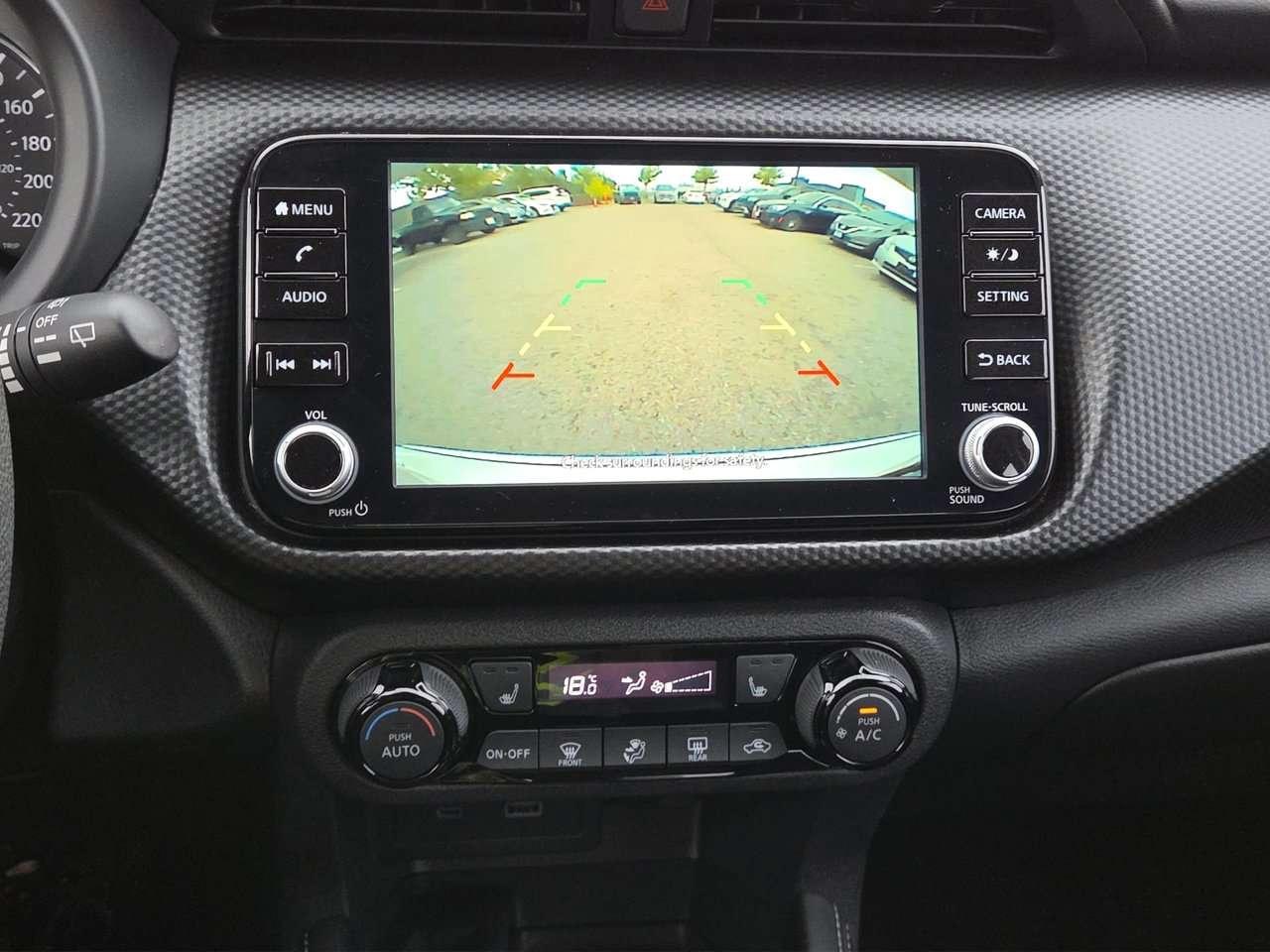 2024 Nissan Kicks SV Photo