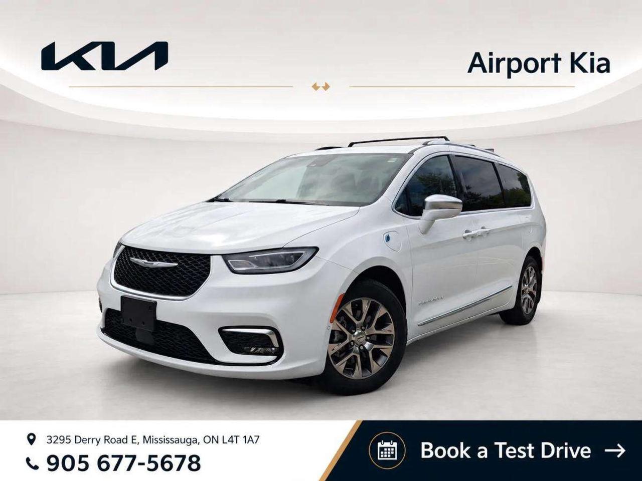 2024 Chrysler Pacifica Pinnacle 2WD Photo0