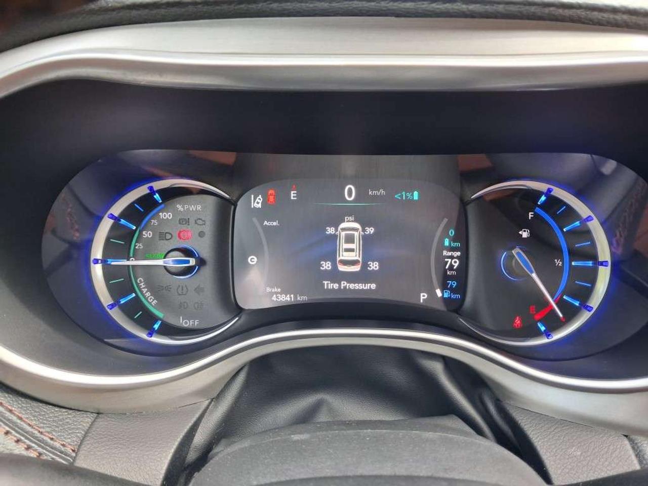 2024 Chrysler Pacifica Pinnacle 2WD Photo