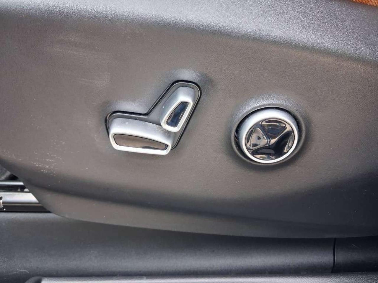 2024 Chrysler Pacifica Pinnacle 2WD Photo