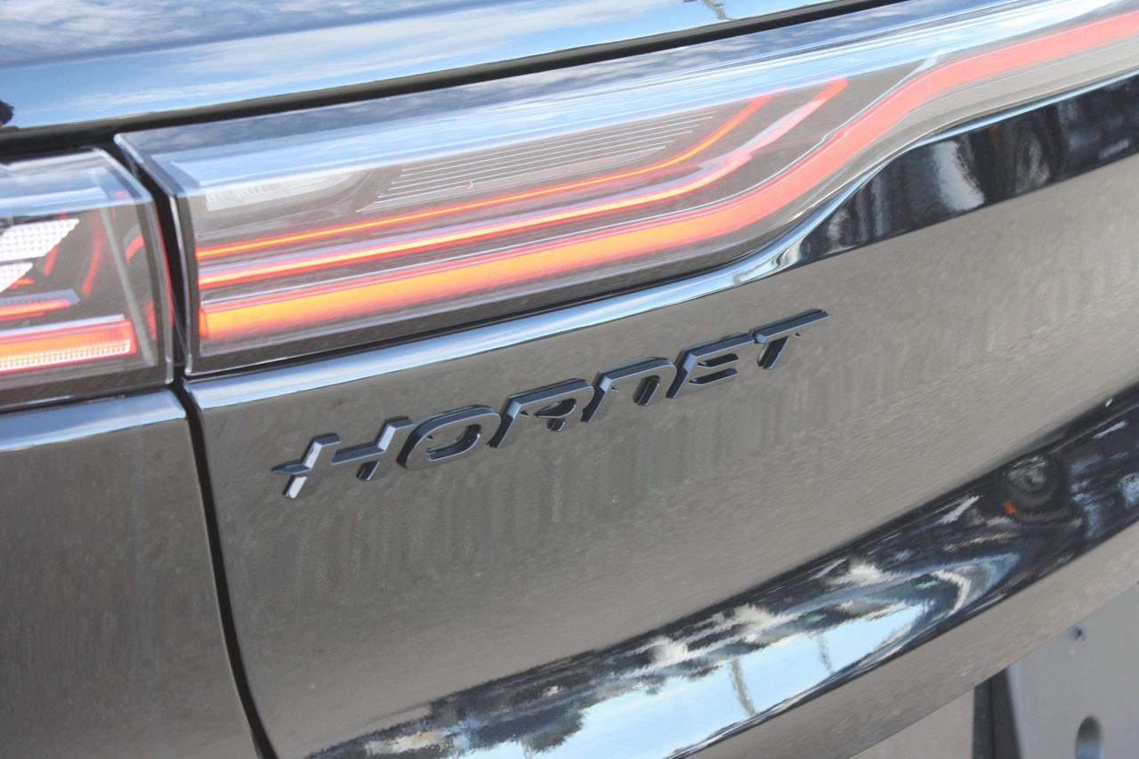 2024 Dodge Hornet R/T Plus / Leather / Sunroof / Harman Kardon Photo