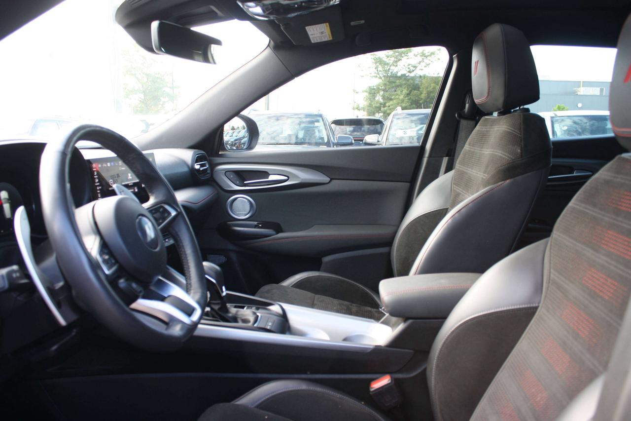 2024 Dodge Hornet R/T Plus / Leather / Sunroof / Harman Kardon Photo