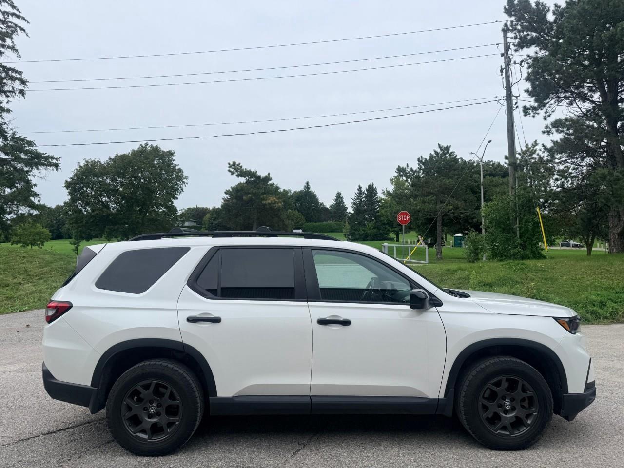 2023 Honda Pilot TrailSport 4dr All-Wheel Drive Photo