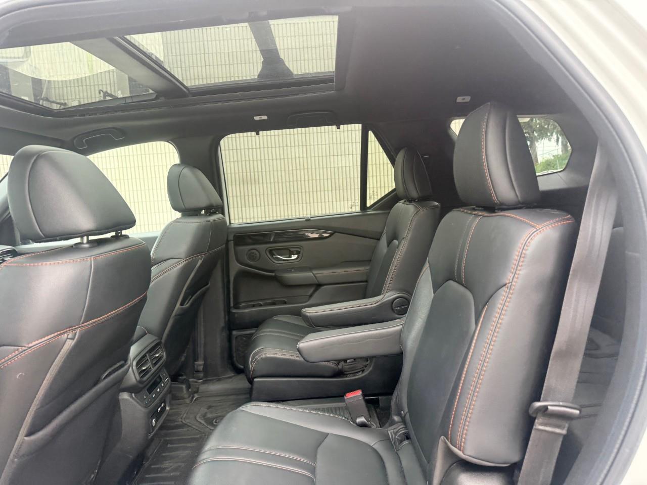 2023 Honda Pilot TrailSport 4dr All-Wheel Drive Photo