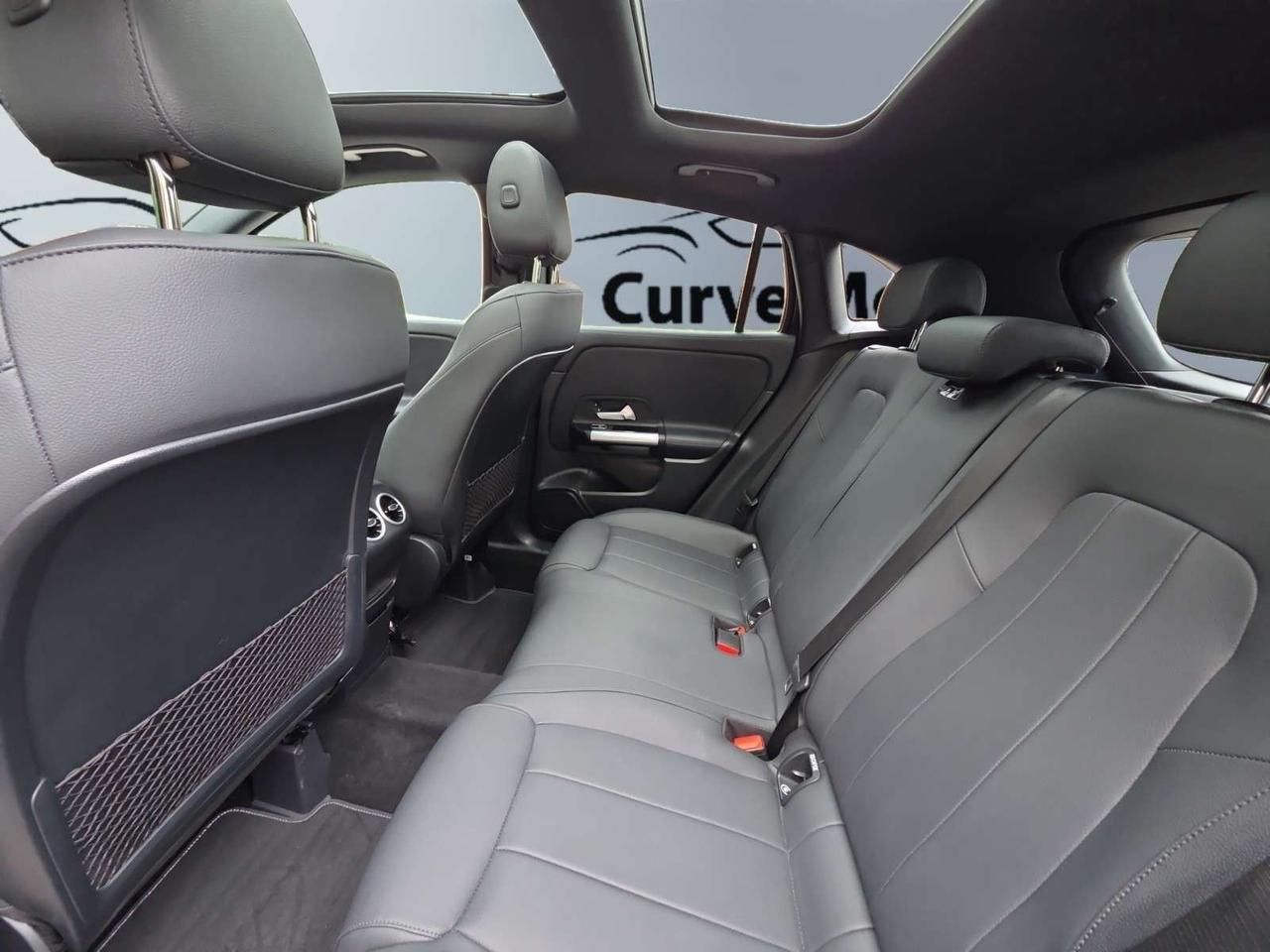 2026 Mercedes-Benz GLA GLA 250 4MATIC * NO ACCIDENTS / CARPLAY / CAMERA / PANORAMIC / BLIND SPOT Photo