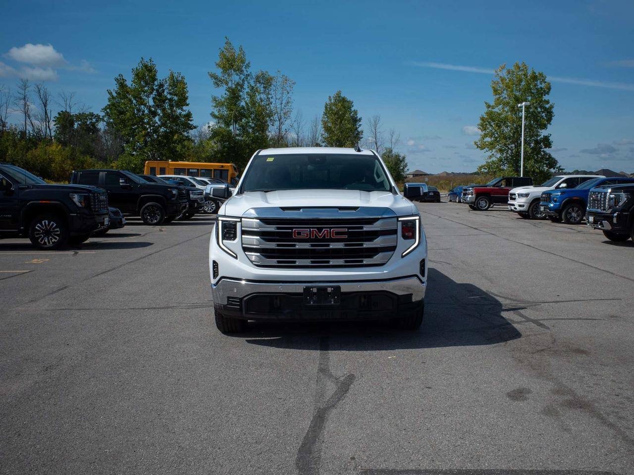 2025 GMC Sierra 1500 SLE - Remote Engine Start   Adjustable Lumbar Photo