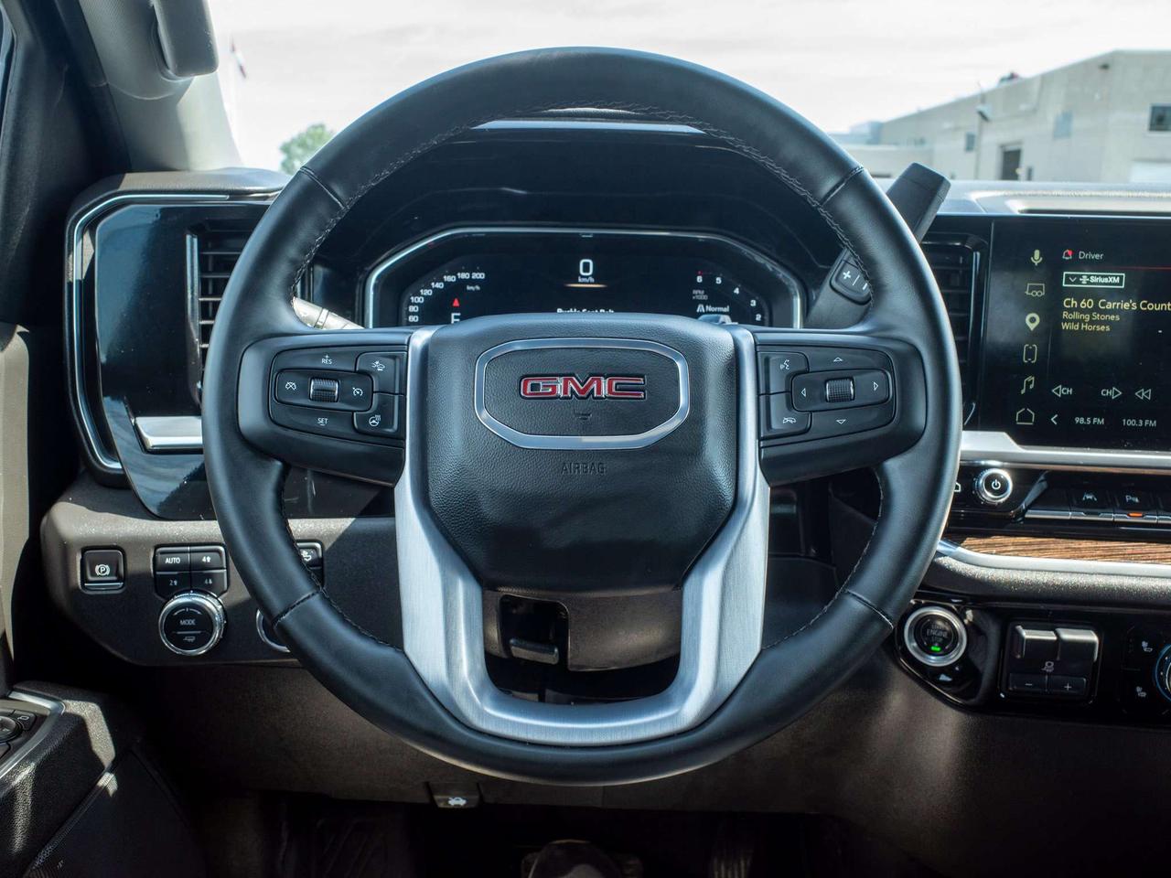 2025 GMC Sierra 1500 SLE - Remote Engine Start   Adjustable Lumbar Photo