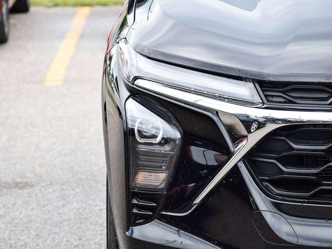 2026 Chevrolet Trax LT ~Heated Seats ~Carplay ~Blind Spot ~Camera Photo