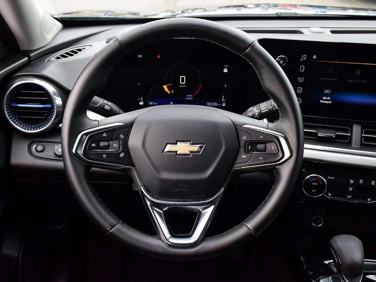 2026 Chevrolet Trax LT ~Heated Seats ~Carplay ~Blind Spot ~Camera Photo